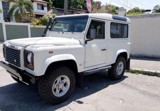 LAND ROVER DEFENDER 2.5 90 CSW 4X4 TURBO INTERCOOLER DIESEL 2P MANUAL